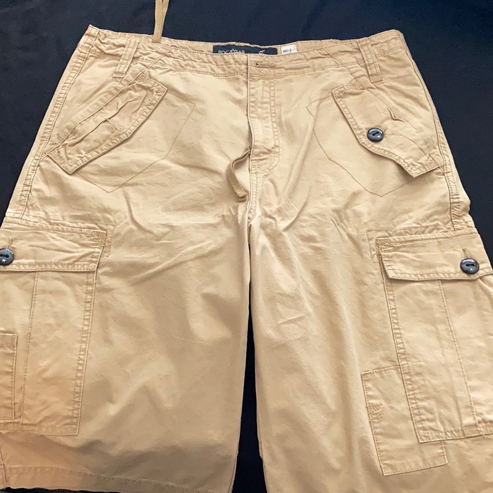 Men’s rocawear never worn